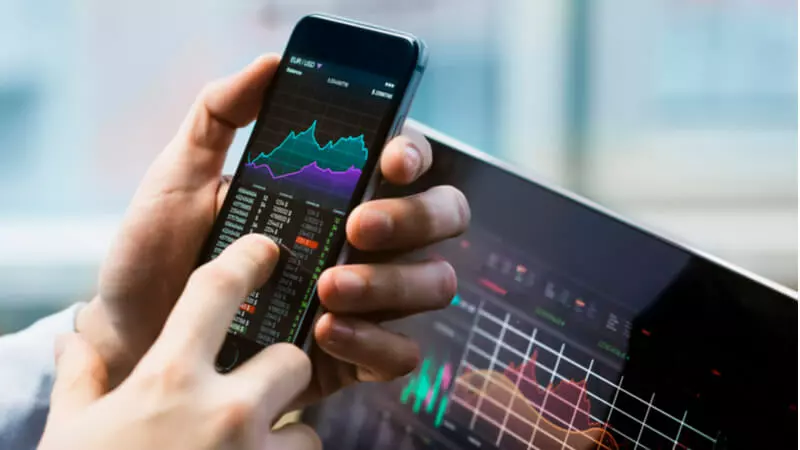 Prediction Markets vs Sportsbooks: What Are the Key Differences?